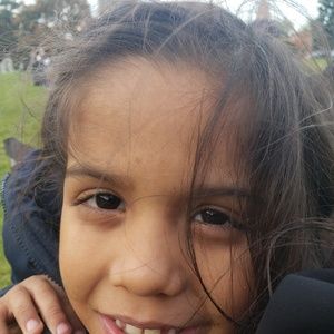 Meet your Posher, Juana